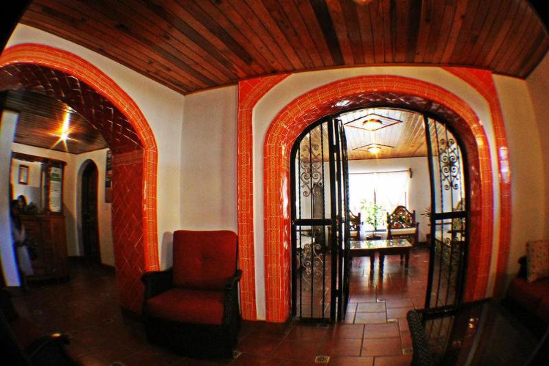 Plaza Mexicana Margarita'S Creel Eksteriør bilde